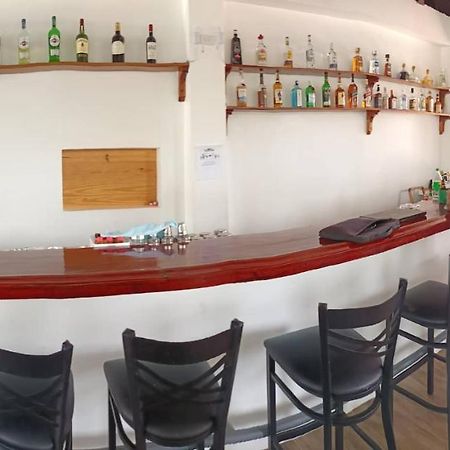 Tequila Cove Bed & Breakfast Панглао Екстериор снимка