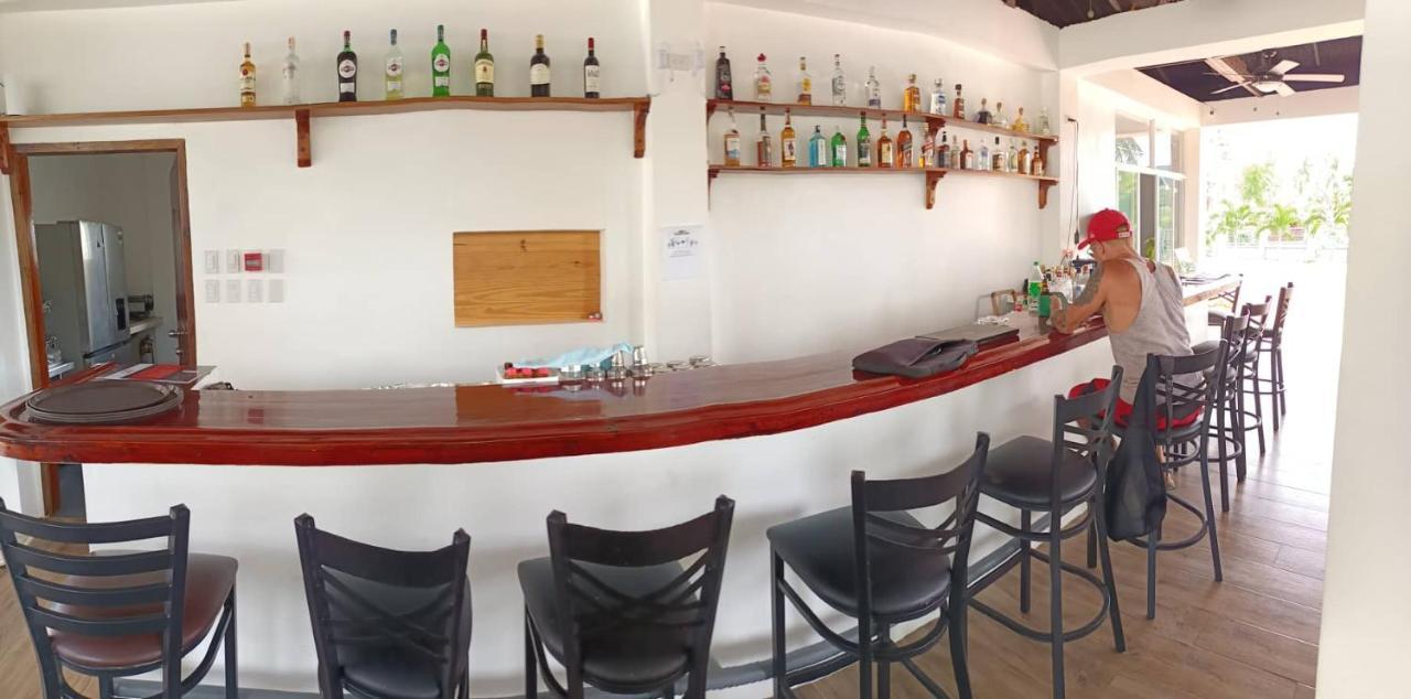 Tequila Cove Bed & Breakfast Панглао Екстериор снимка